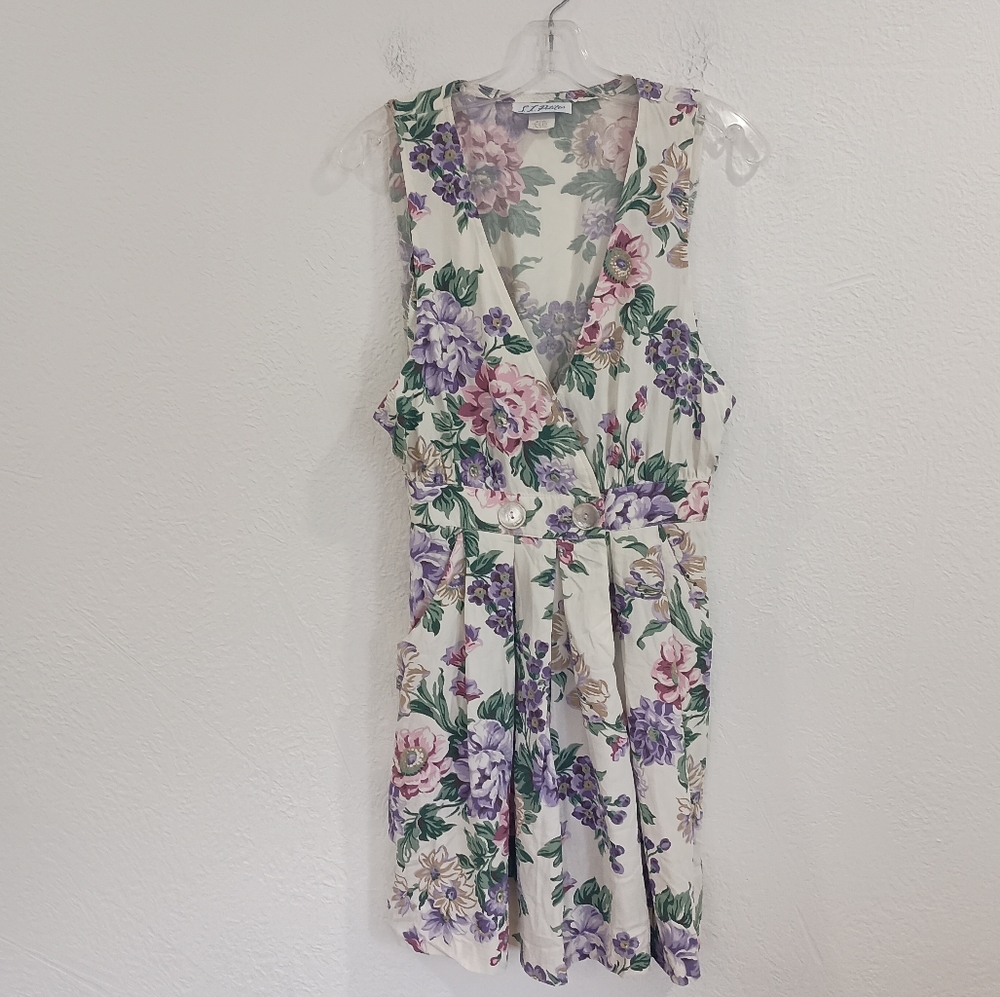 Vintage SL Petites Floral Sleeveless Romper